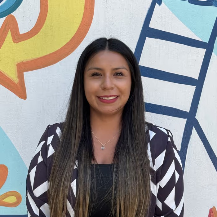 Stefany Monasterio, Jefa de Administración y Finanzas en Clínica Los Tiempos